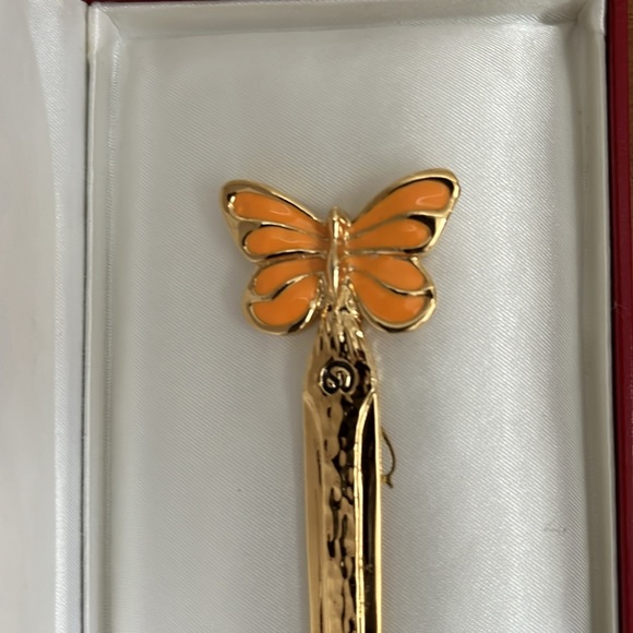 St John Gold Letter Opener with Butterfly adornment - Picture 2 of 3